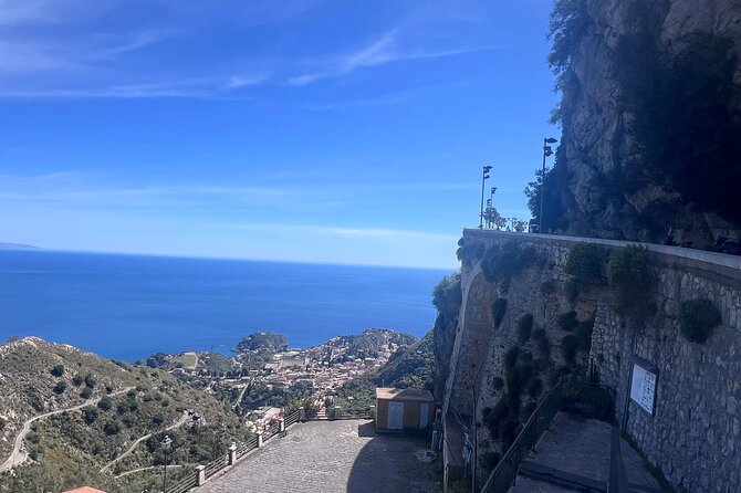 Half Day Private Tour to Messina Taormina and Castelmola - Discovering Taormina