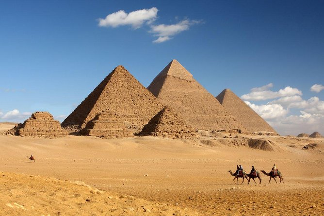 Half-Day Private Tour to Pyramids of Giza and Sphinx - Pickup and Meeting Logistics