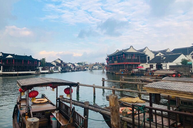 Half Day Private Tour to Zhujiajiao Water Town With Boat Ride From Shanghai - Private Guide and Transportation
