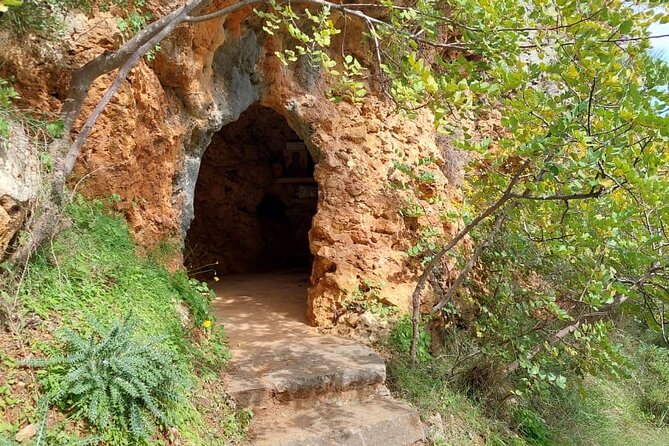 Half-Day Private Walking Tour Along the Orthodox Gorge - Dress Code for Monastery Visit