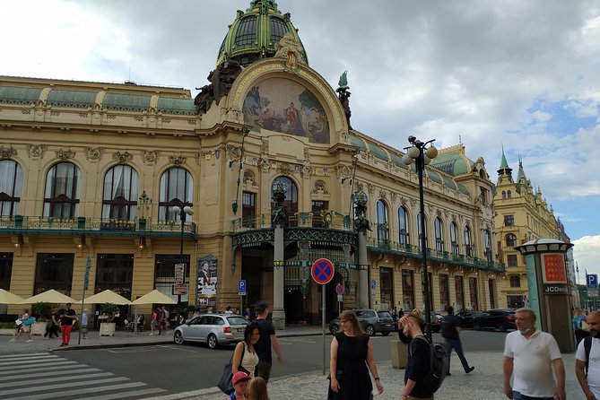 Half-day Private Walking Tour - Accessibility and Fitness Level