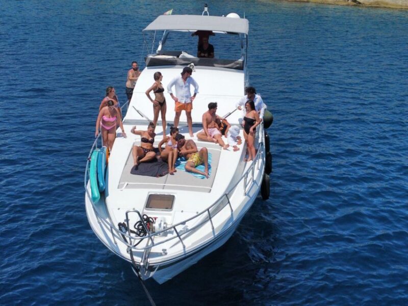 Half-Day Private Yacht Tour on the Syracuse Coast - Accessibility