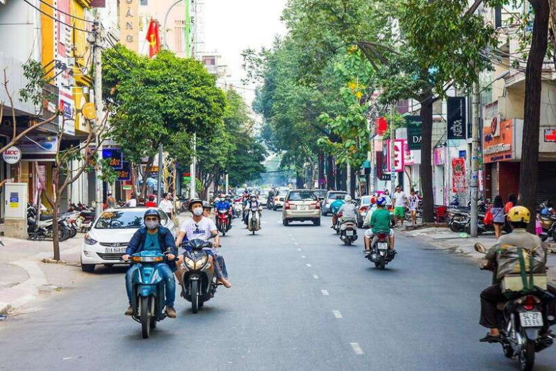Half-day Ride Through The Heart Of Ho Chi Minh City - Discovering Ho Thi Ky Flower Market