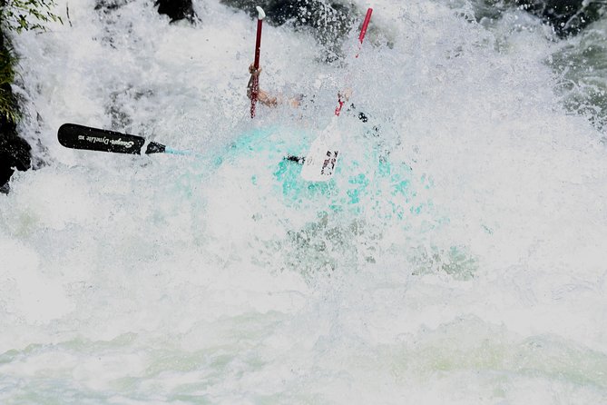 Half Day Rogue River White Water (Class I- IV) - Professional Guidance and Equipment Included