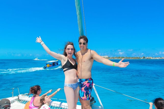 Half Day Sailing Private Catamaran to Isla Mujeres - Transportation and Accessibility