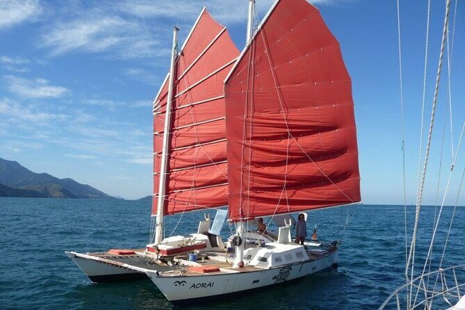 Half-Day Sailing Trip on the Lagoon of Tahiti Comments - A Genuine Look at the Half-Day Sailing Trip on Tahiti’s Lagoon