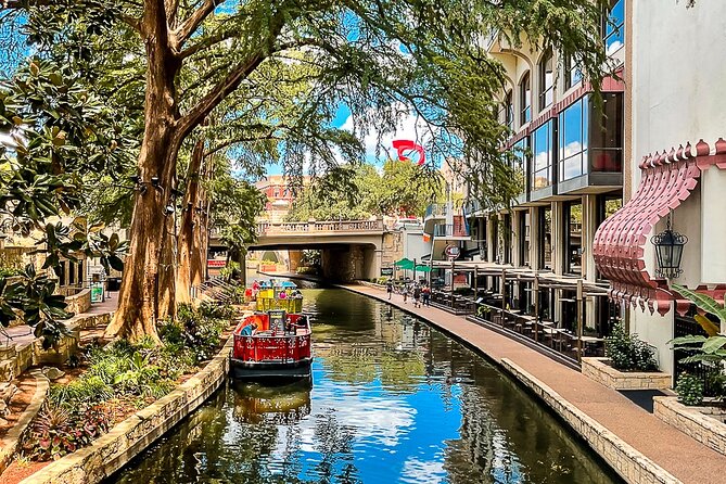 Half-Day San Antonio and Alamo Guided Walking Tour - Enjoying the River Boat Tour
