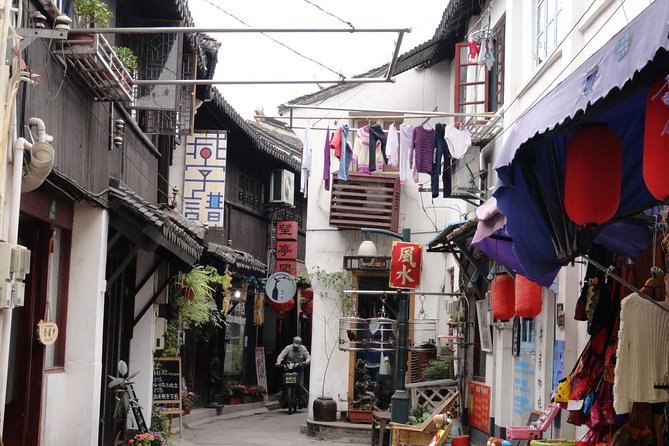 Half Day Shanghai Tour to Zhujiajiao Water Town - Comfortable Transportation