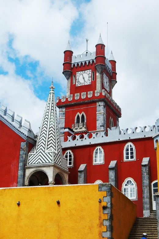 Half-Day Sintra Private Tour by TUK TUK - Key Points
