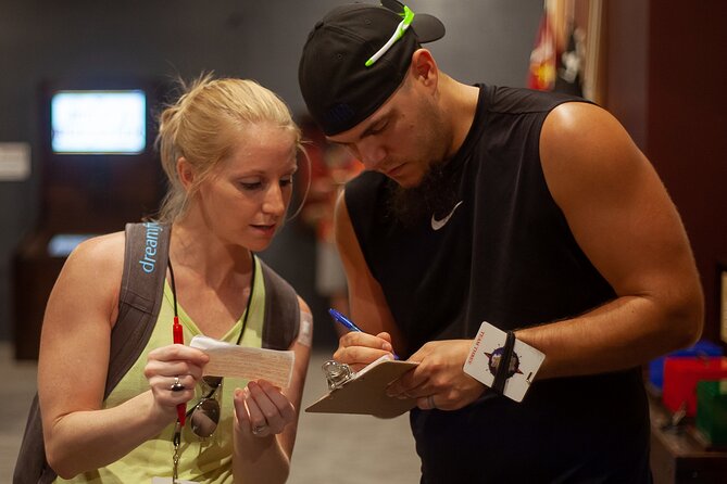 Half Day Small Group Los Angeles Tour and Scavenger Hunt - Group Size