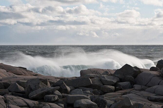 Half Day Small Group Tour in Peggys Cove and Titanic Cemetery - Titanic Cemetery