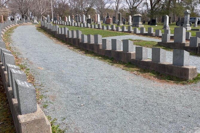 Half Day Small Group Tour in Peggys Cove and Titanic Cemetery - Cancellation Policy