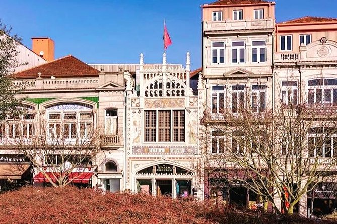 Half-Day Small Group Tour of Porto City With Porto Wine Tasting - Personalized Small-Group Experience