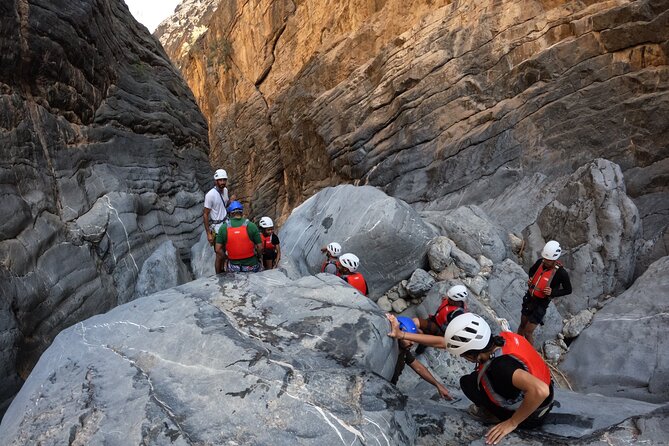 Half Day - Snake Canyon Adventure Tour in Jebel Shams - Reviews and Ratings