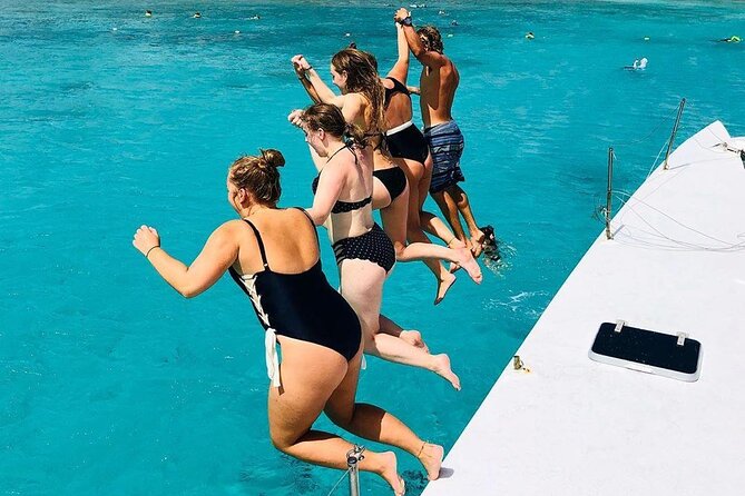 Half-Day Snorkeling Experience in Los Cabos, Open Bar & Snacks - Arrival and Transportation