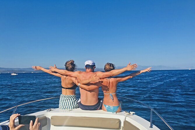 Half Day Speedboat Tour to Three Islands From Trogir - Wandering Through Maslinica Village