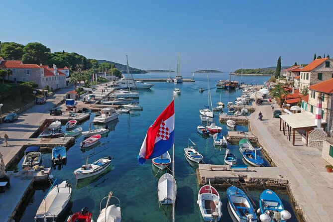 Half Day Speedboat Tour to Three Islands From Trogir - Snorkeling Adventures and Aquatic Explorations