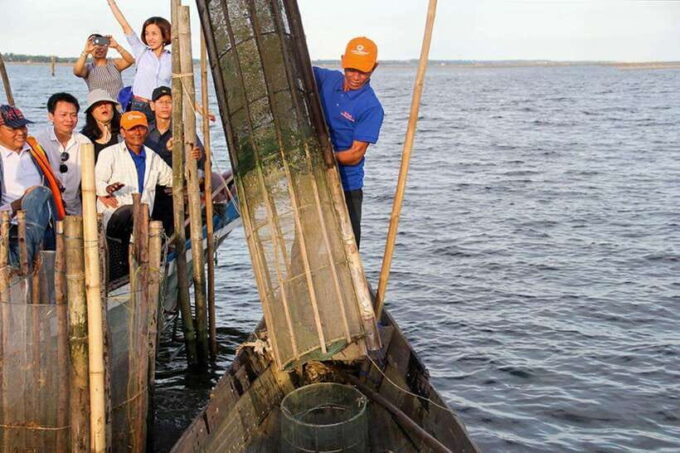 Half-day Tam Giang Lagoon Adventure And Fisherman's Feast - Since You Asked