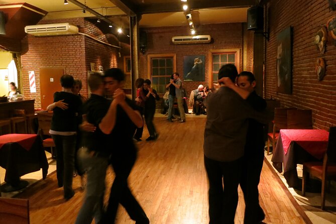 Half-Day Tango Lesson and Milongas in Buenos Aires - Scheduling and Accessibility