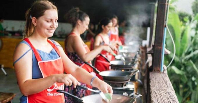 Half Day Thai Cooking Class in Ao Nang, Krabi - Participant Suitability and Group Size