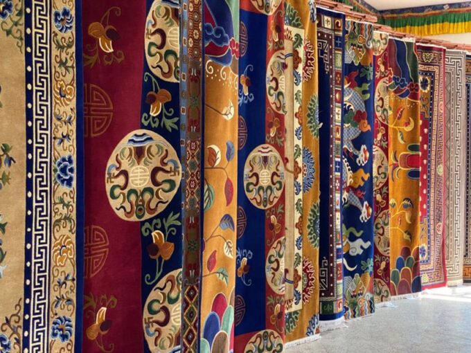 Half Day Tibetan Cultural Tour - Tibetan Carpet Making Process