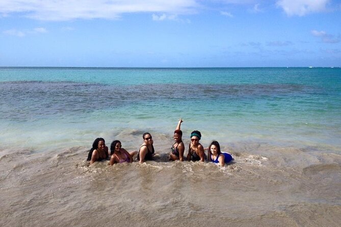Half-Day Tour: El Yunque, Waterslides, and Luquillo Beach - Tour Guide Experience