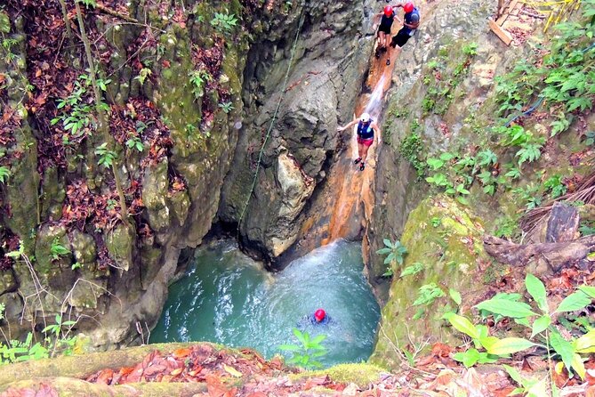 Half-Day Tour in Damajagua Waterfalls With Zipline Experience in Puerto Plata - Participant Suitability