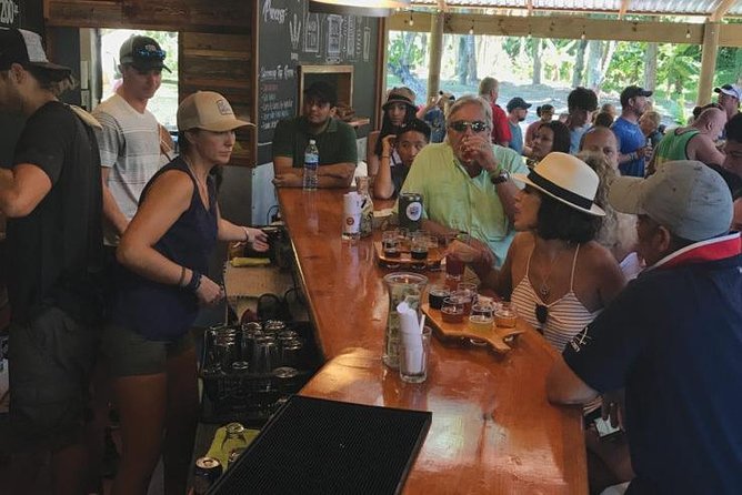 Half-Day Tour in Roatan With Brewery, Rum and Chocolate Factories Visit - Destination: Roatan, Honduras