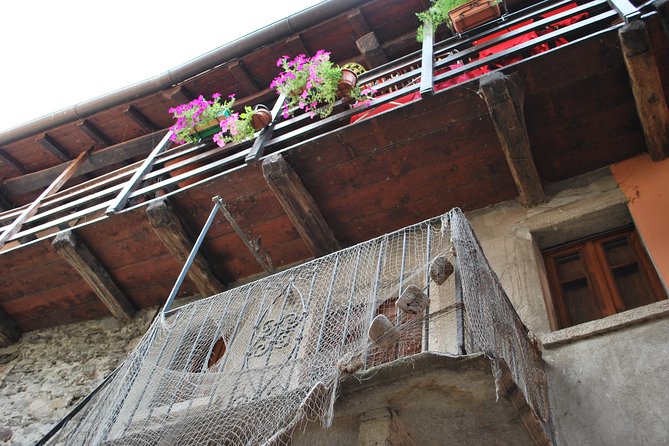 Half Day Tour: Isola Bella and Fishermens Island With a Tour Guide - Accessibility and Participation