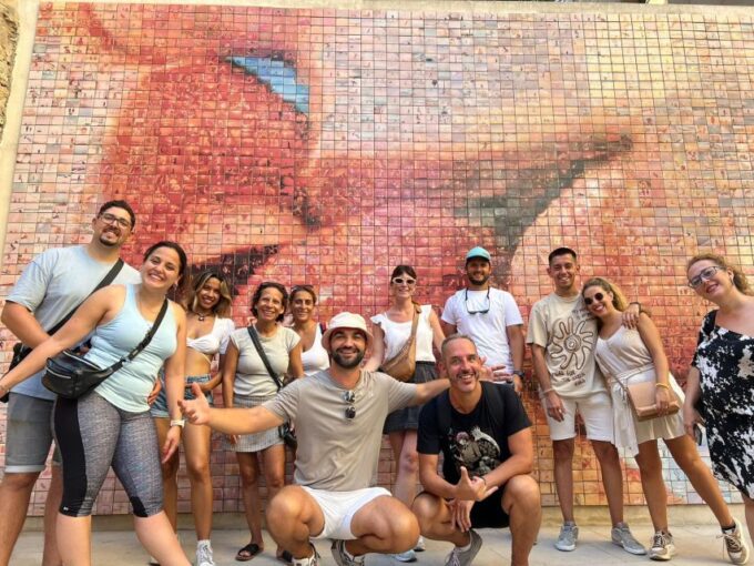Half-Day Tour of Iconic Attractions and Culinary Delights - Tapas and Wine Tasting Experience