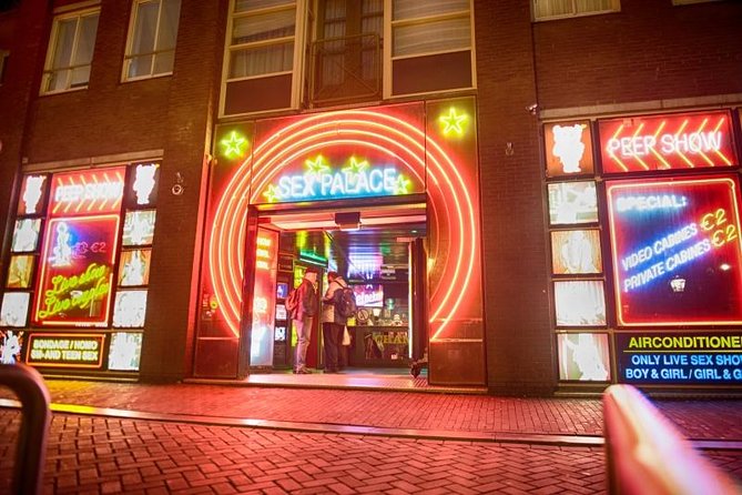 Half-Day Tour of Red Light District and Jordaan District With Private Guide in Amsterdam - Daily Departure and Tour Outline