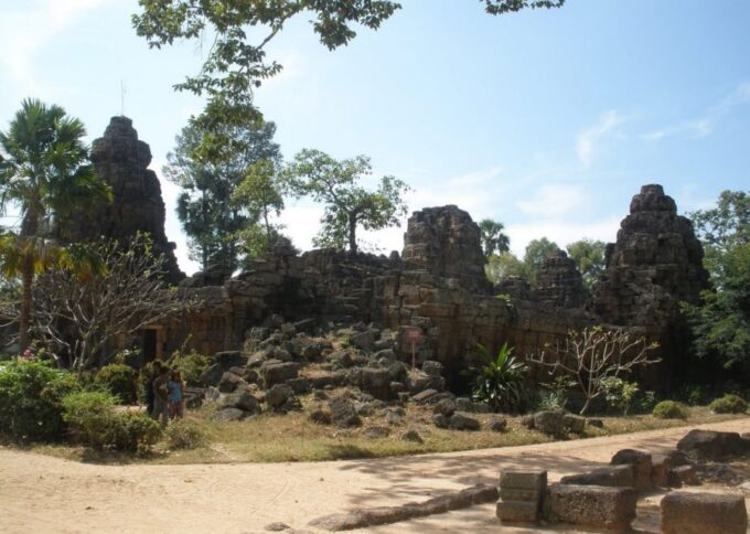 Half-Day Tour of Tonle Bati and Ta Prohm Temples - Customer Reviews