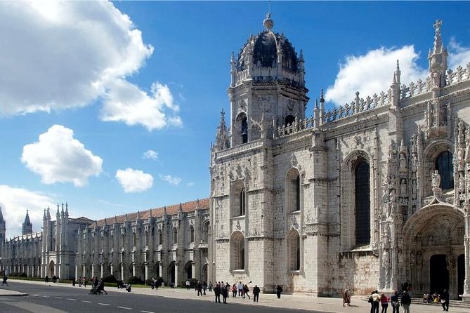Half Day Tour to Discover Belém - Pickup and Flexibility