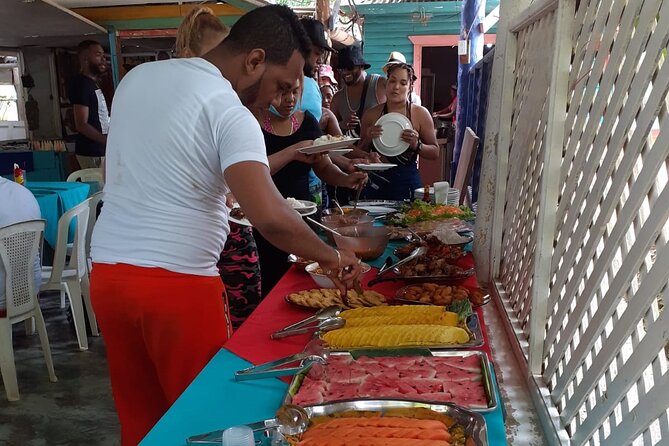 Half Day Tour to El Limón Waterfall With Lunch - Booking Information
