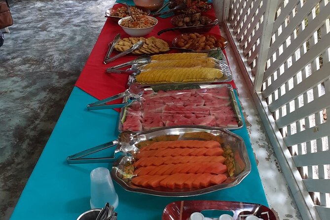 Half Day Tour to El Limón Waterfall With Lunch - Exploring the Surrounding Area