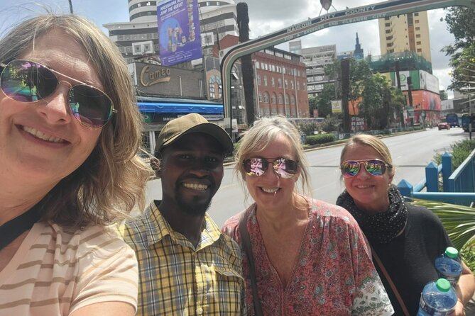 Half Day Tour to Elephant Orphanage & Giraffe Centre Nairobi - Elephant Orphanage and Giraffe Centre