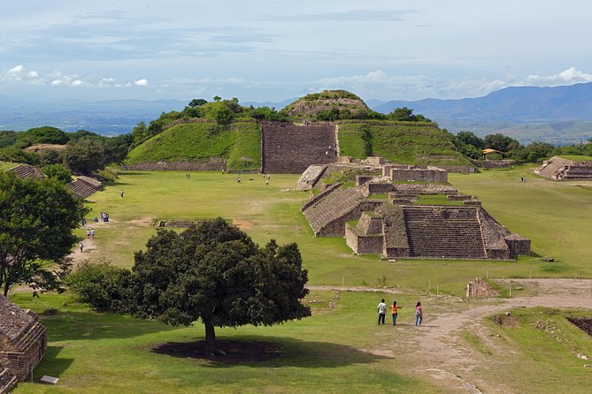 Half Day Tour to Monte Albán - Meeting and Pickup