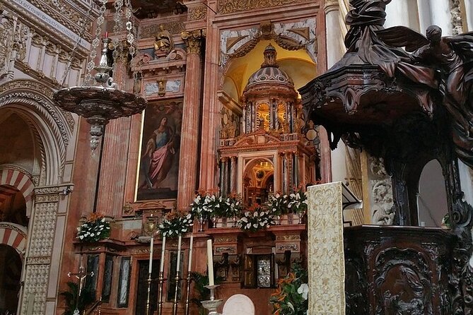 Half Day Tour to Mosque-Cathedral of Cordoba and Jewish Quarter - Overview of the Tour
