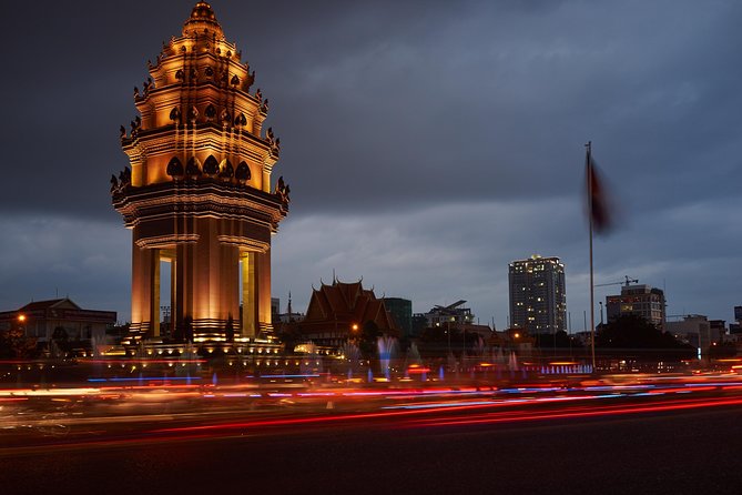 Half Day Tour to Royal Palace, Wat Phnom & Independent Monument - Pricing and Cancellation