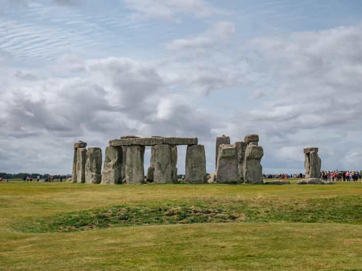 Half-Day Tour to Stonehenge From Bath for 2-8 Adventurers - Tour Highlights