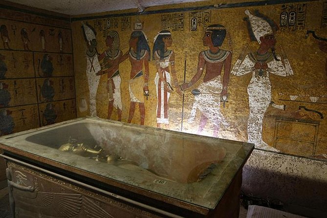 Half Day Tour to the Valley of Queens and Nobles - Discovering the Valley of Nobles