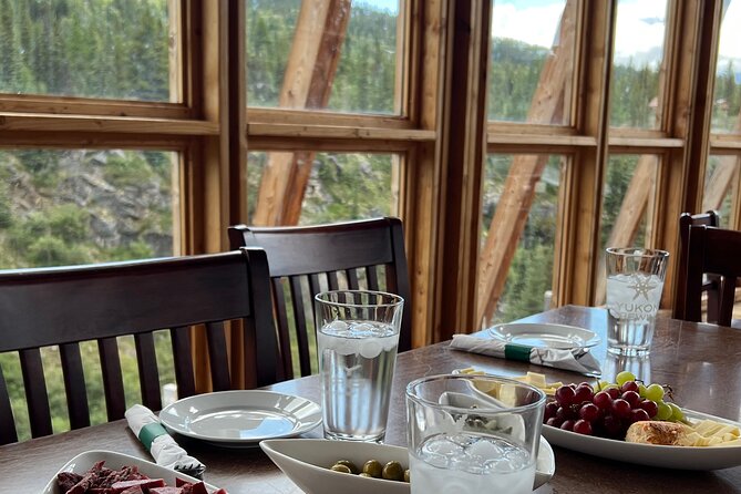 Half Day Tour to Yukon and Suspension Bridge - Exploring Yukon Scenery