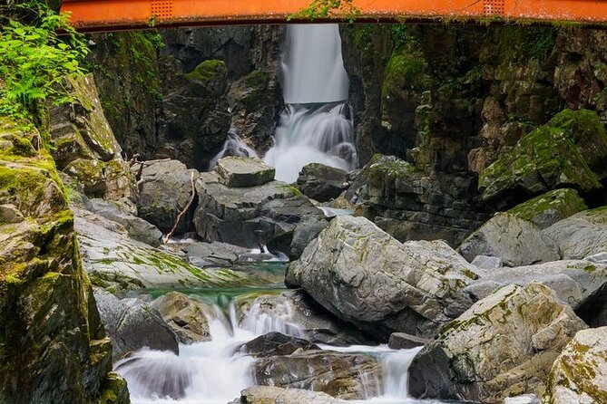 [Input TEXT TRANSLATED INTO English]:Half Day Trip in Hida-Osaka Waterfall - Highlights of the Waterfall