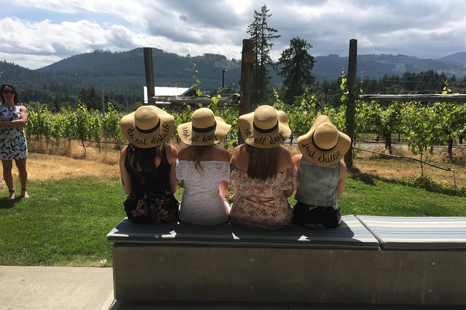 Half-Day Victoria to Cowichan Valley Wine Tour With Tastings - Departure and Itinerary
