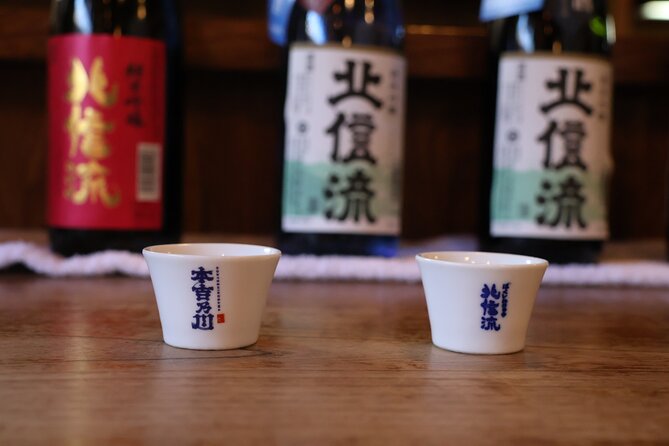 Half-Day Walking Tour in Obuse: Hokusai & Local Specialties - Meeting Point and Transportation
