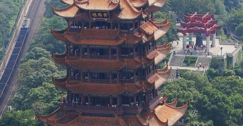 Half Day Wuhan Yellow Crane Tower and Donghu Lake - Key Points