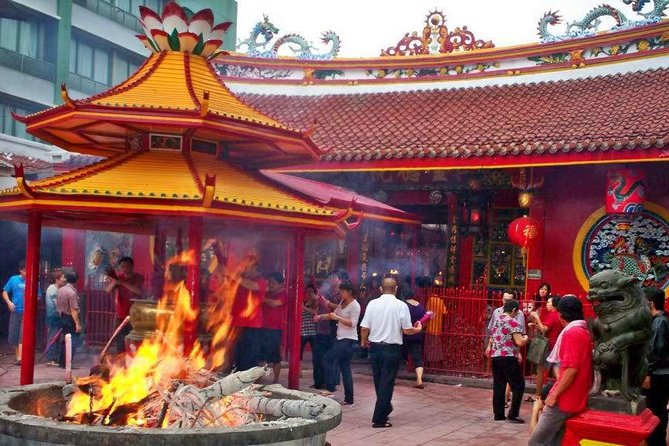 Halfday Trial of Old China Town With FREE SNACK & SOUVENIR - Key Points