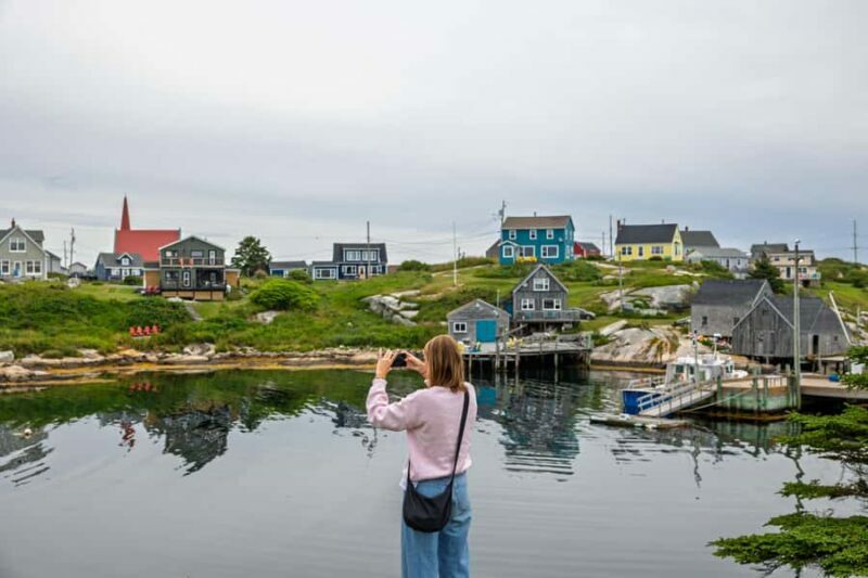 Halifax Small-Group Express To Peggys Cove - The Experience in Detail