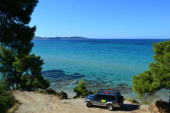 Halkidiki: Kassandra 4x4 Jeep Safari Off-Road Experience - Lunch at Family Tavern