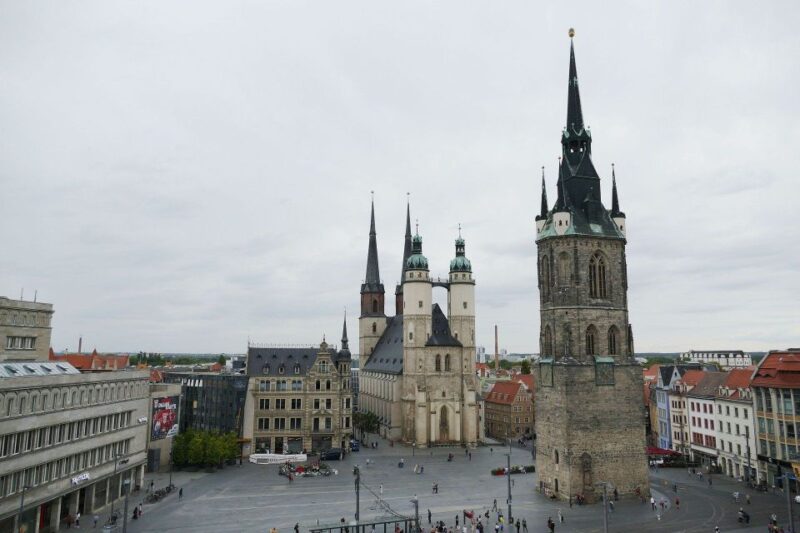 Halle: Private Guided Walking Tour - Tour Highlights
